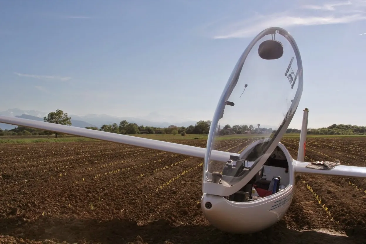 planeur porte ouverte